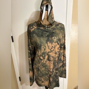 NWT Salty Crew Outdoor Long Sleeve Hooded Lightweight Shirt Camo